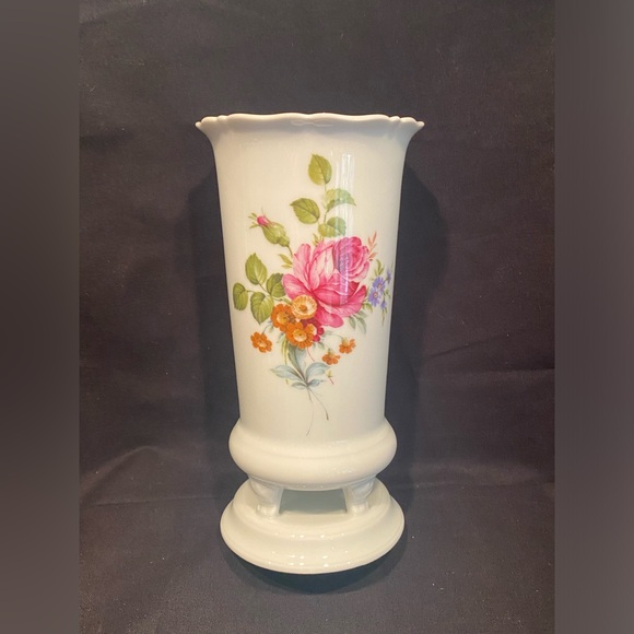 Vase Kaiser W Germany flowered porcelain vase - Picture 8 of 14